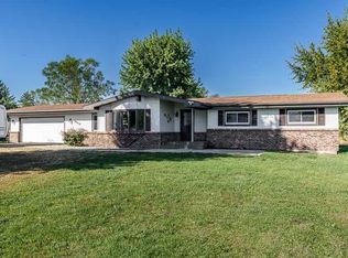 20110 Grade School Rd, Caledonia, IL 61011