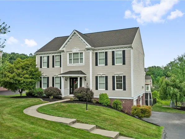 322 Hickory Nut Dr, Eighty Four, PA 15330