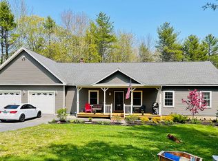 216 Baker Rd, Freeport, ME 04032