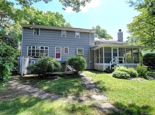 239 W Rocks Rd, Norwalk, CT 06851