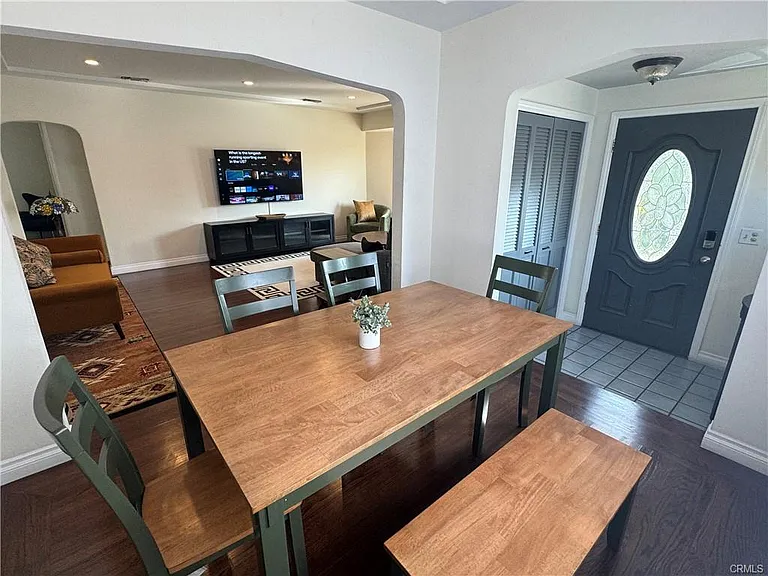 12913 Whitewood Ave — Photo 5