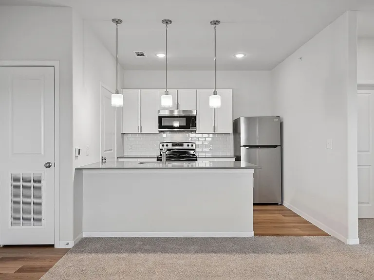Stone Creek Flats - Brand New Apartments in Sherman, Texas — Photo 41