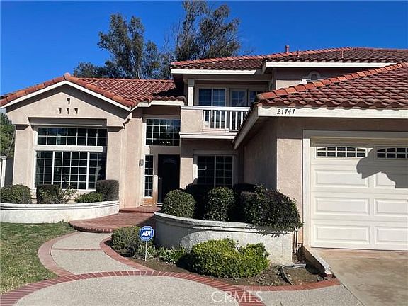 2nd image of 21747 Buckskin Dr