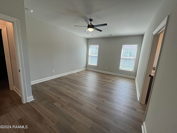 4th image of 115 Gilded Ln