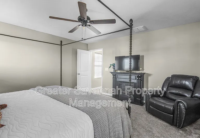 153 Hamilton Grove Dr — Photo 28