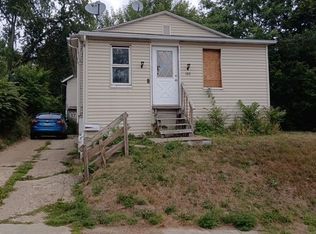 103 & 103-1/2 Fernwood Ave, Barberton, OH