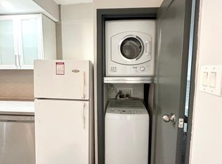 469 Clinton St, Toronto, ON M6G 2Z3