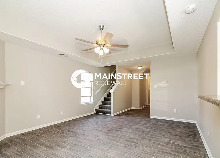 7395 Brentlawn Dr — Photo 5