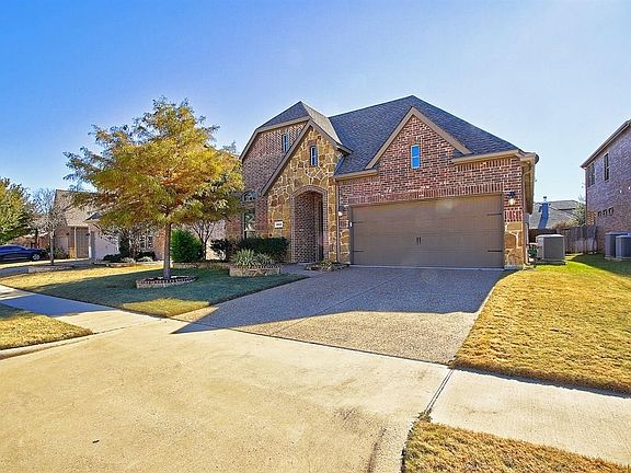 2nd image of 4505 Forest Cove Dr
