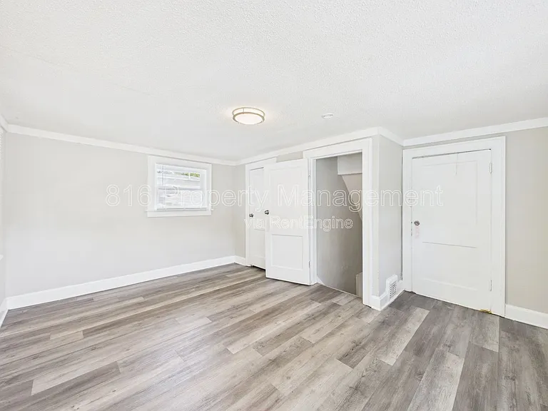 5636 Garfield Ave — Photo 20