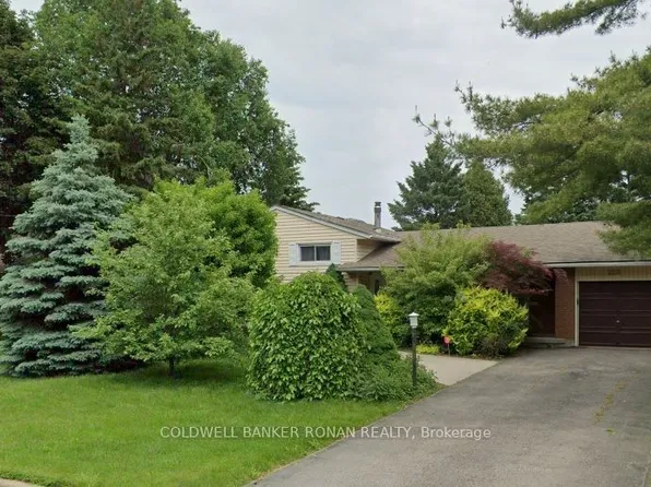 225 Lime Kiln Rd, Hamilton, ON L9G 3A9