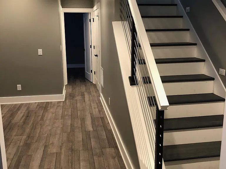 1630 Carrollton Ave — Photo 15