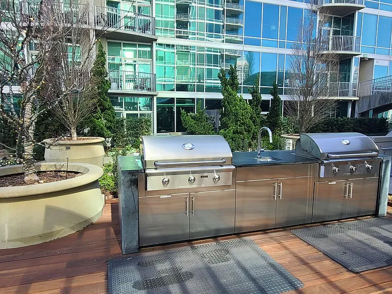 943 Peachtree St NE #1018 — Photo 18