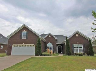 2224 Naples Dr SW, Decatur, AL 35603