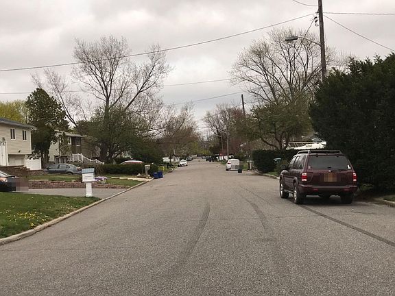4th image of 116 Franklin Ave