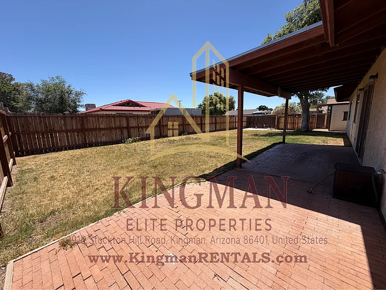 2604 Phoenix Ave — Photo 25