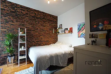 Rented by Rennit Inc.