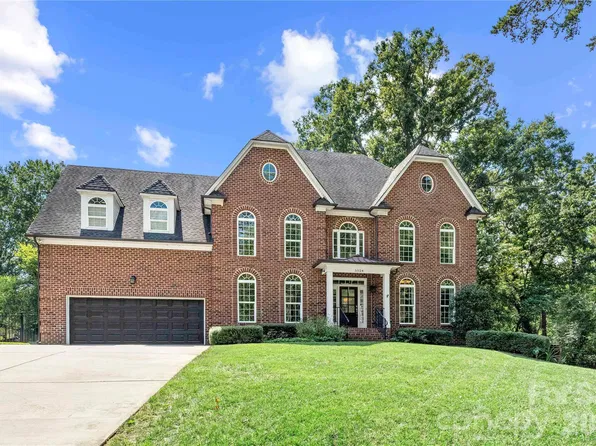5524 Providence Rd, Charlotte, NC 28226