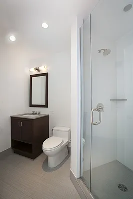 Rented by BLU Real Estate | media 7