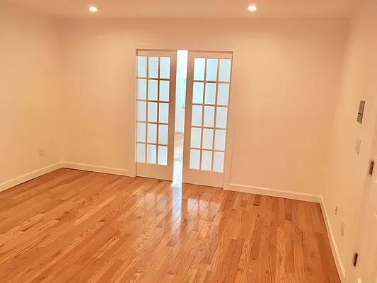 Rented by Brooklyn Real Estate Services | media 21