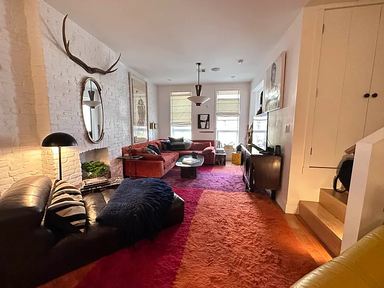 438 Hancock St #2 — Photo 24