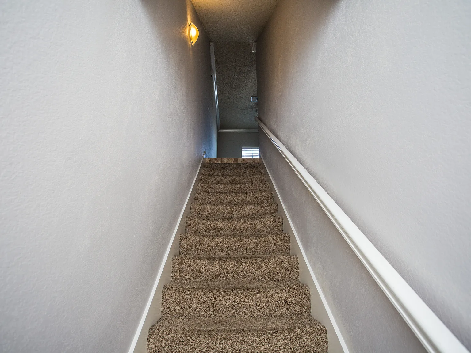 2 bed, 1264 sqft, $1,395 — Photo 2