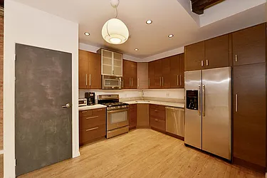 Rented by Ozymandius Realty