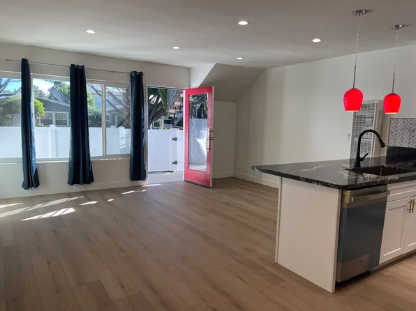 1021 Michigan Ave APT 2, Santa Monica, CA 90404