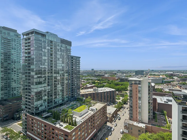 1212 N Lasalle St #2410 — Photo 12