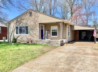 1207 W Main St, Mascoutah, IL