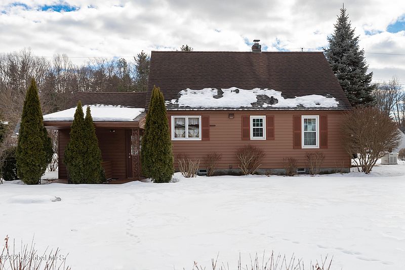 2nd image of 1125 Fayette Drive