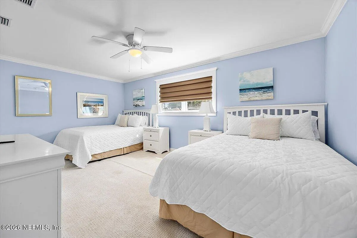 4 bed, 3.0 bath, 3656 sqft, $16,000 — Photo 4