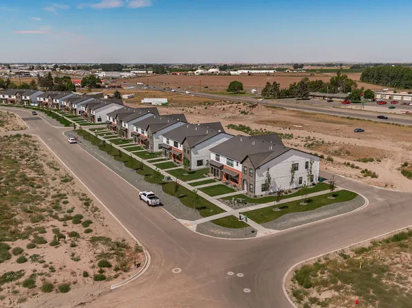 Beach's Corner Townhome Plan, Beach's Corner Townhomes