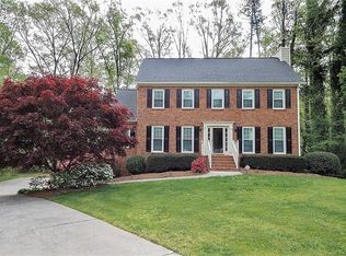 2878 Rossett Ln SW, Marietta, GA 30064