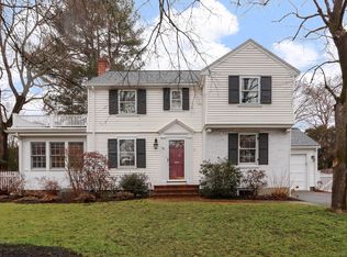 52 Beverly Rd, Wellesley, MA 02481