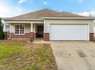 19 Clear Springs Ct, Hattiesburg, MS 39402