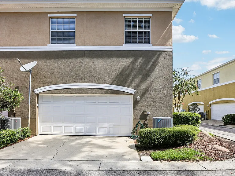 7435 Arlington Grove Cir #A — Photo 37