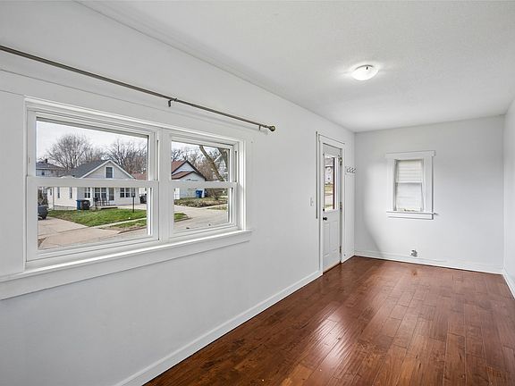 3rd image of 3109 4th St