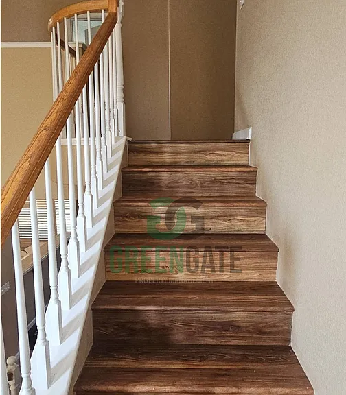 571 Zurich Dr — Photo 32