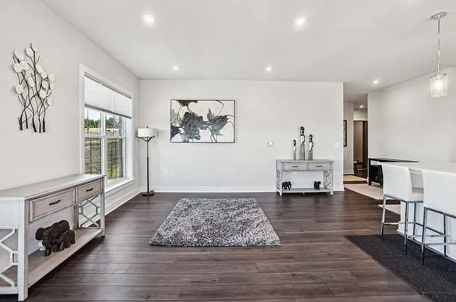 102 Saint Ives Pl — Photo 7