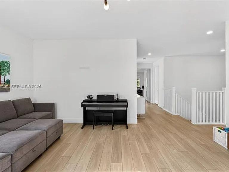 8267 SW 120th Ter — Photo 30