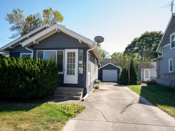 1018 10th St, Ames, IA 50010