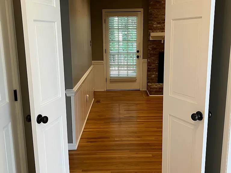 8709 Kenilworth Dr — Photo 7
