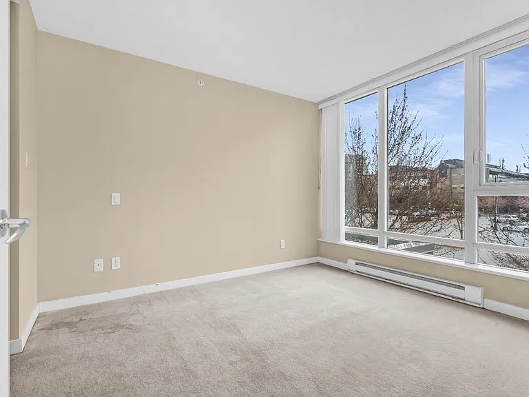 5088 Kwantlen St #3XX — Photo 11