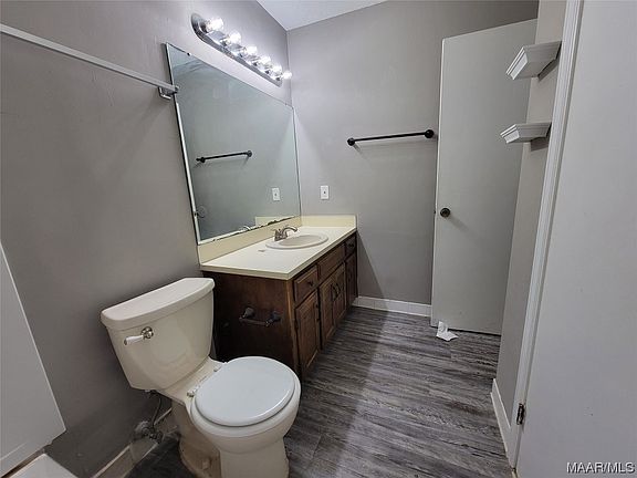 2nd image of 3113 Milan Dr