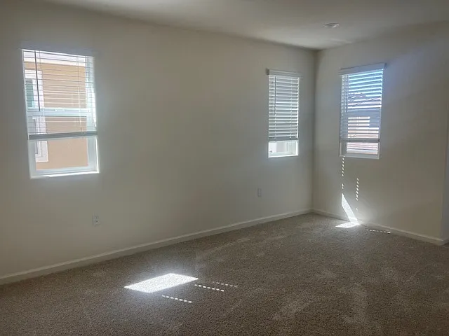1504 Pioneer Ln — Photo 10