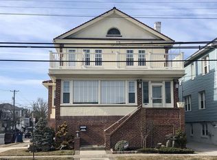 6907 Atlantic Ave, Ventnor, NJ 08406