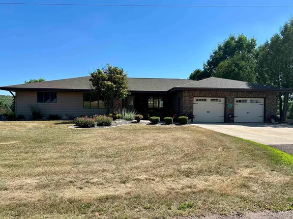 1001 E Cinnebar St, Bessemer, MI 49911