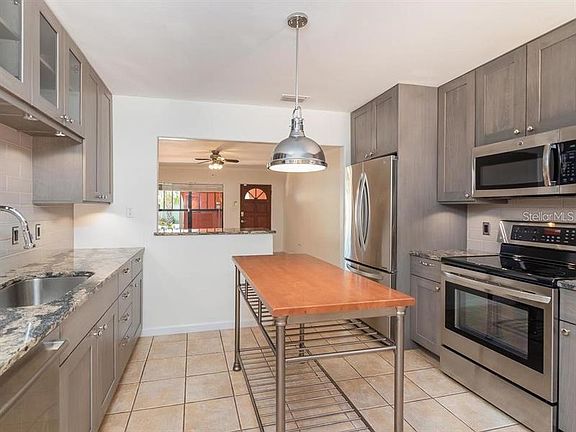 5th image of 645 Madison Ct #645