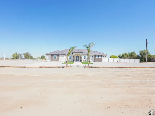 4492 E County Road 15 1/2 St #1/2, Yuma, AZ 85365